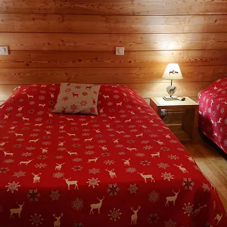 Au Sole アパート